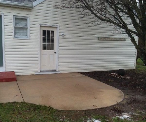 Home Exterior – After Cleaning